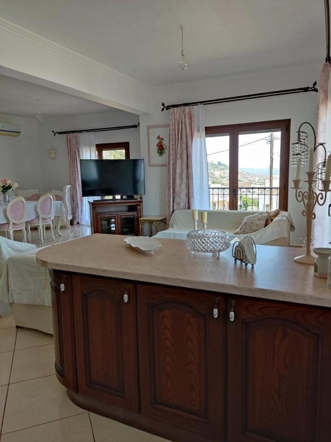 Chrisa'S Beautiful Apartment Chania Chania  Bagian luar foto